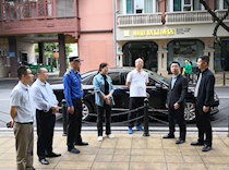 大足区政协调研城市管理执法工作